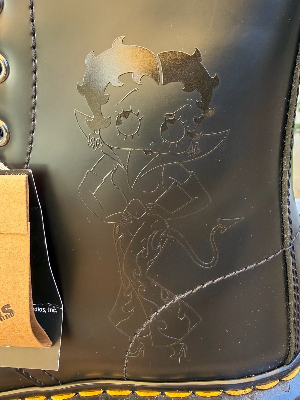 DR MARTENS Black Betty Boop Jadon Boots - Picture 5 of 9